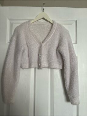 Amazon Fuzzy Cropped V-Neck Button Cardigan - Light Pink